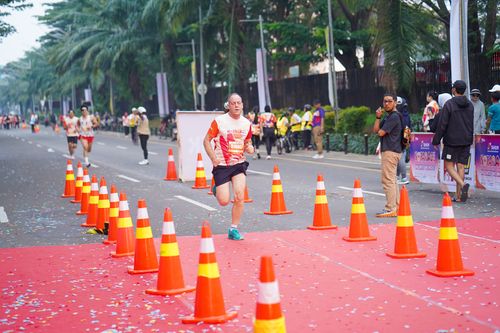 Race photo from NOTARACE 2025