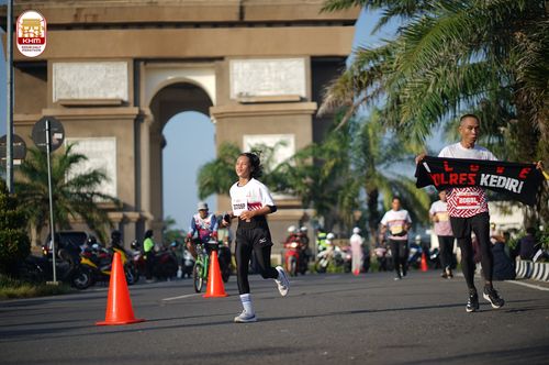 Race photo from Kediri Half Marathon 2024