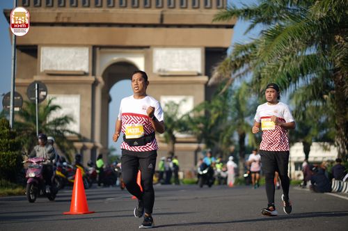 Race photo from Kediri Half Marathon 2024