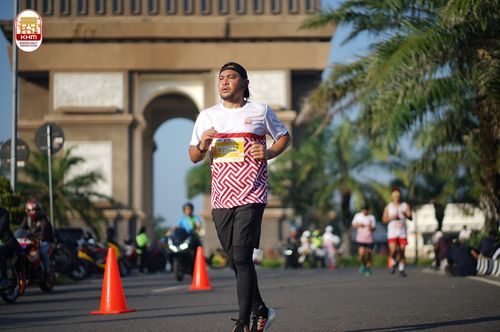 Race photo from Kediri Half Marathon 2024