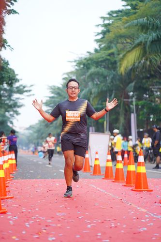 Race photo from NOTARACE 2025