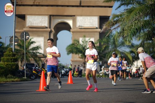 Race photo from Kediri Half Marathon 2024