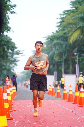 Race photo from NOTARACE 2025