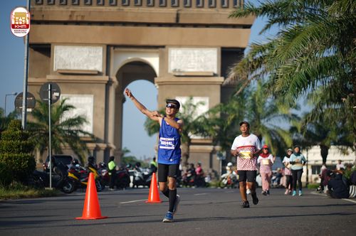 Race photo from Kediri Half Marathon 2024