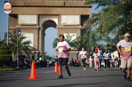 Race photo from Kediri Half Marathon 2024