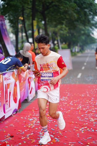 Race photo from NOTARACE 2025