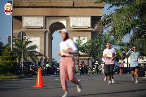 Race photo from Kediri Half Marathon 2024