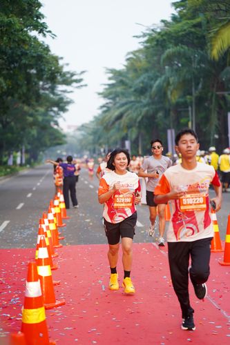 Race photo from NOTARACE 2025