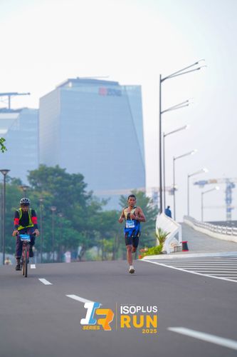 Race photo from ISOPLUS RUN 2025 - JAKARTA