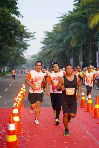 Race photo from NOTARACE 2025