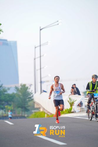 Race photo from ISOPLUS RUN 2025 - JAKARTA