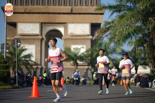 Race photo from Kediri Half Marathon 2024