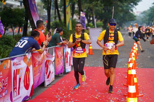 Race photo from NOTARACE 2025