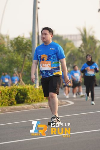 Race photo from ISOPLUS RUN 2025 - JAKARTA