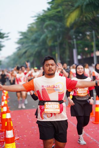 Race photo from NOTARACE 2025