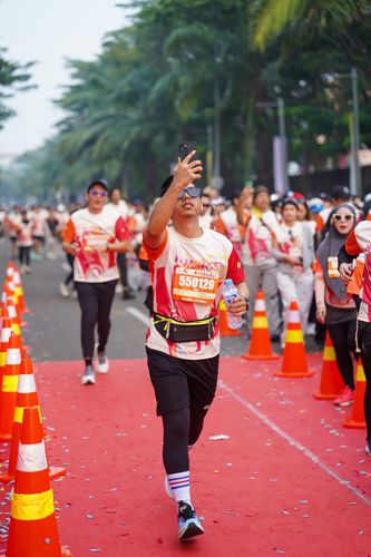 Race photo from NOTARACE 2025