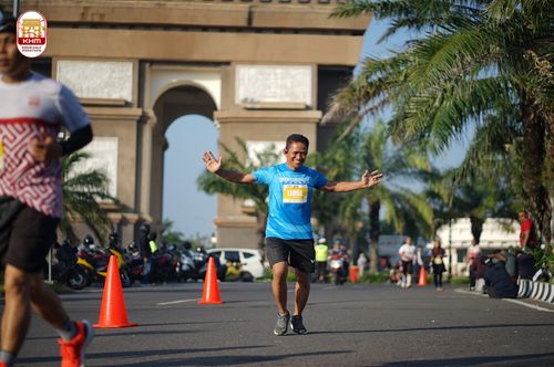 Race photo from Kediri Half Marathon 2024