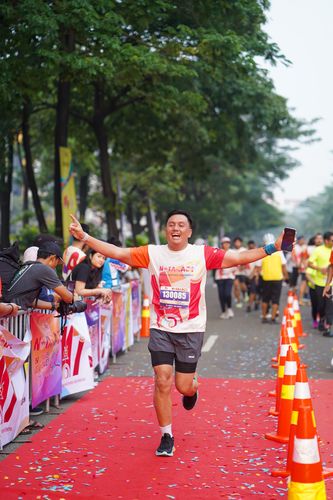 Race photo from NOTARACE 2025