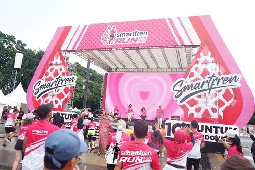 Race photo from Smartfren Run 2024