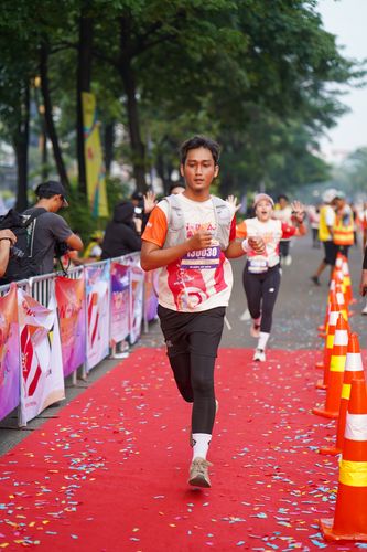 Race photo from NOTARACE 2025