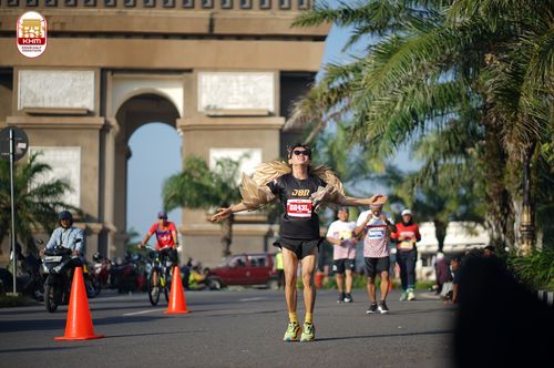 Race photo from Kediri Half Marathon 2024