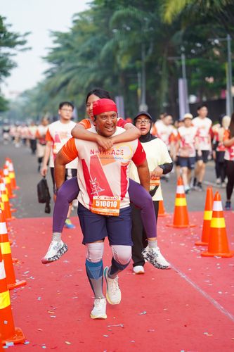 Race photo from NOTARACE 2025