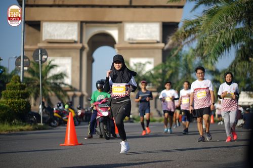 Race photo from Kediri Half Marathon 2024