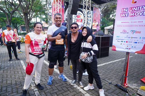 Race photo from NOTARACE 2025