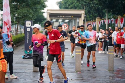 Race photo from Nu Skin RUN 10K Vibes 2024