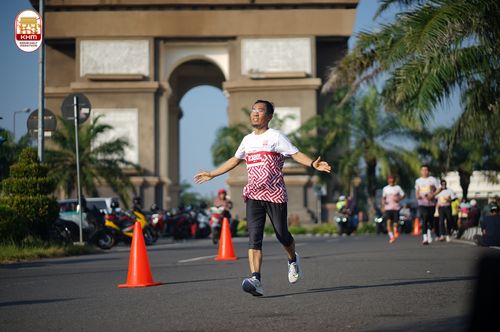 Race photo from Kediri Half Marathon 2024