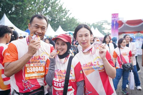 Race photo from NOTARACE 2025