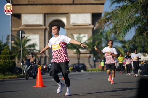 Race photo from Kediri Half Marathon 2024