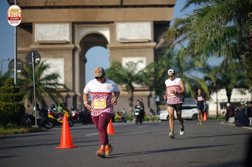 Race photo from Kediri Half Marathon 2024