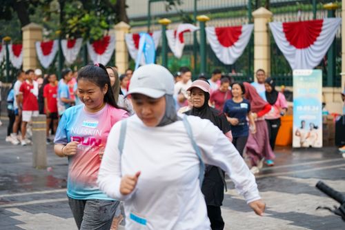 Race photo from Nu Skin RUN 10K Vibes 2024