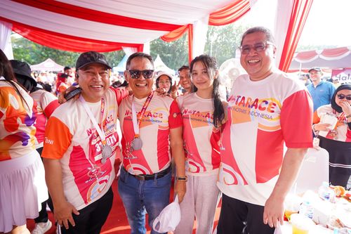 Race photo from NOTARACE 2025