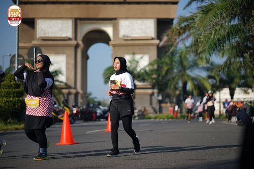 Race photo from Kediri Half Marathon 2024