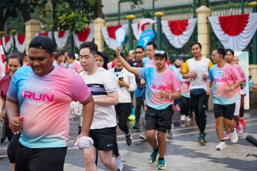 Race photo from Nu Skin RUN 10K Vibes 2024
