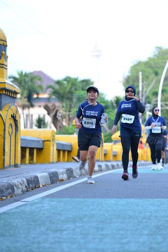 Race photo from KEMLU RUN 2025