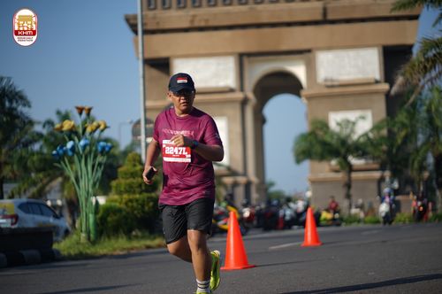 Race photo from Kediri Half Marathon 2024