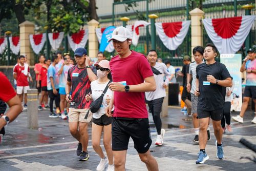 Race photo from Nu Skin RUN 10K Vibes 2024