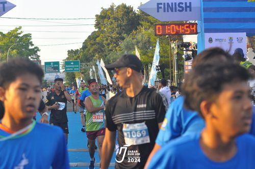 Race photo from Jabar Run 10K 2024