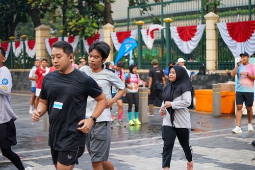 Race photo from Nu Skin RUN 10K Vibes 2024