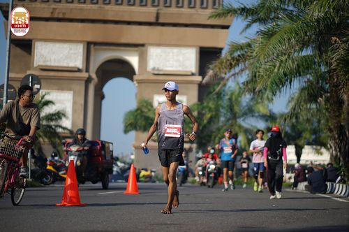Race photo from Kediri Half Marathon 2024