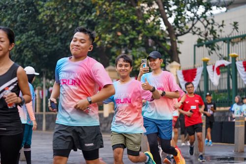 Race photo from Nu Skin RUN 10K Vibes 2024