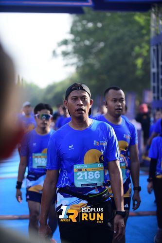 Race photo from Isoplus Run 2024 Surabaya