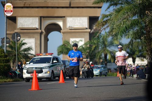 Race photo from Kediri Half Marathon 2024