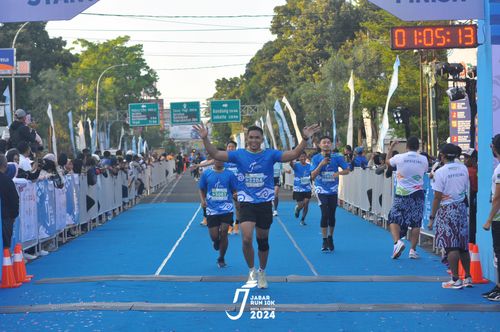 Race photo from Jabar Run 10K 2024