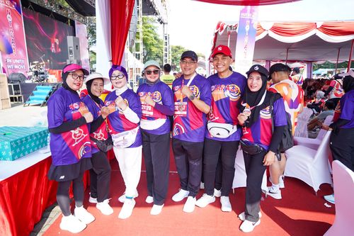 Race photo from NOTARACE 2025