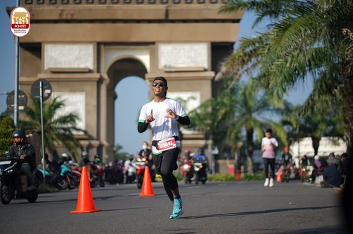 Race photo from Kediri Half Marathon 2024