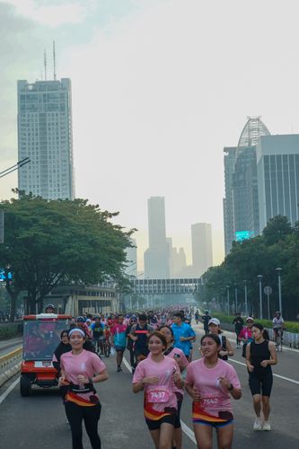 Race photo from Nu Skin RUN 10K Vibes 2024